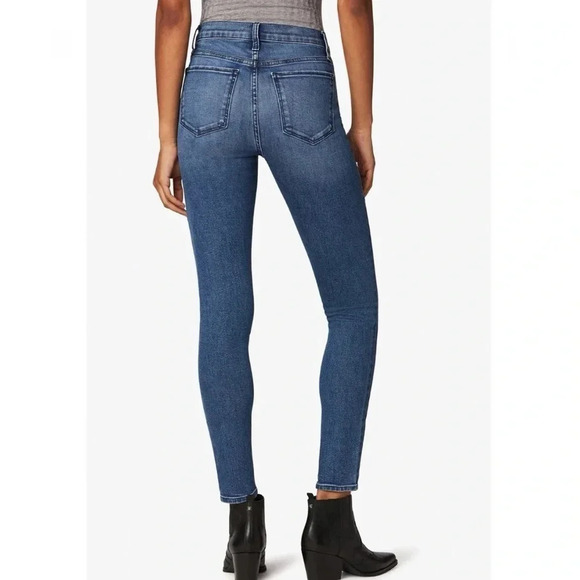 Joe's Jeans The Bella Ankle 11" High Rise - Picture 3 of 6